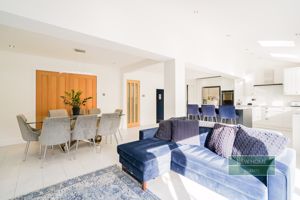 Photo 27- click for photo gallery